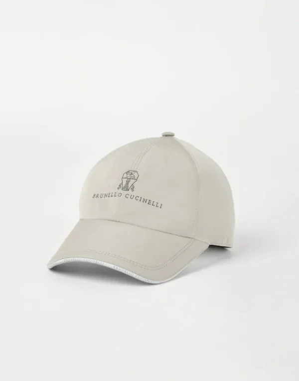 Brunello Cucinelli Baseballcap aus wasserabweisender Mikrofaser mit gesticktem Logo | Herren Hüte