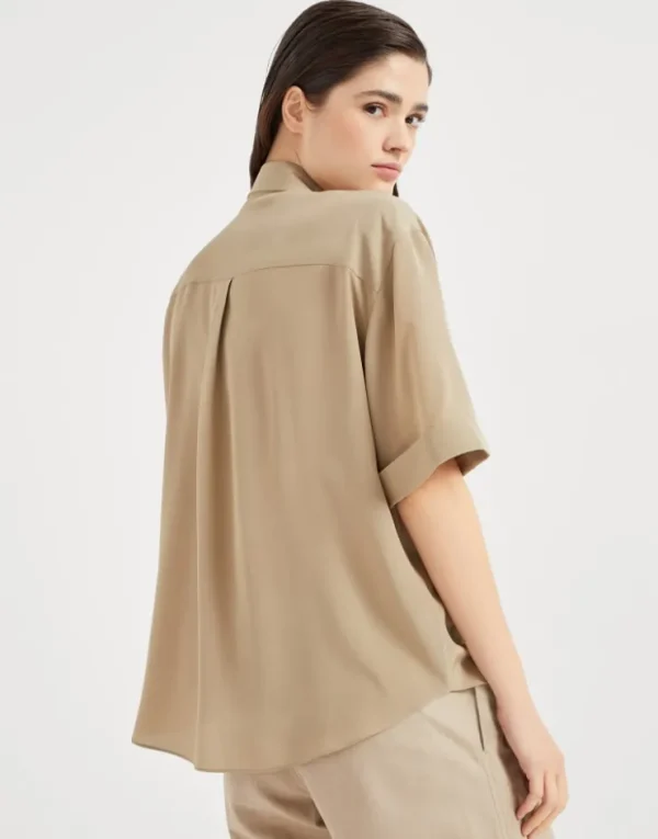 Brunello Cucinelli Bluse aus Seiden-Crêpe-de-Chine mit Precious Buttonhole | Damen Hemden