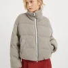 Brunello Cucinelli Daunenjacke aus Kaschmir in Patentstrick mit Shiny Trims | Damen Mäntel & Jacken