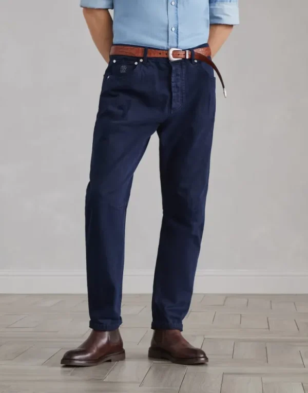 Brunello Cucinelli Five-Pocket-Hose in Leisure Fit mit Destroyed-Rissen aus Flamm-Denim in Stückfärbung | Herren Denim