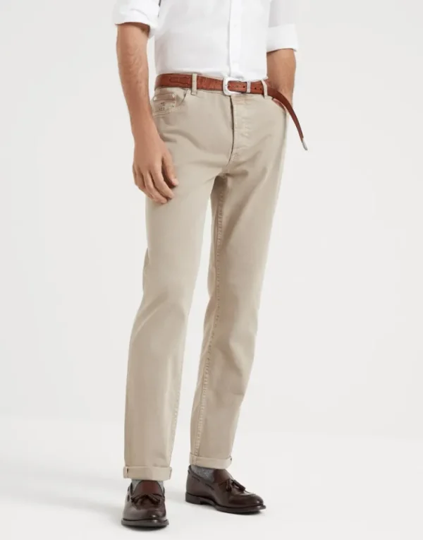 Brunello Cucinelli Five-Pocket-Hose in Traditional Fit aus leichtem stückgefärbtem Comfort-Denim | Herren Denim