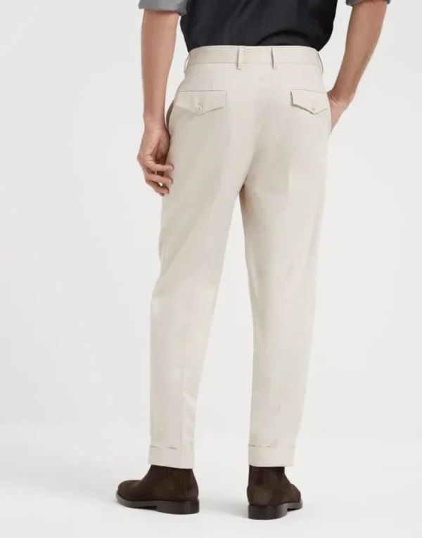 Brunello Cucinelli Hose in Leisure Fit aus Gabardine in Comfort-Baumwolle und -Kaschmir mit doppelten Bundfalten und Innenriegel am Bund | Herren Hosen