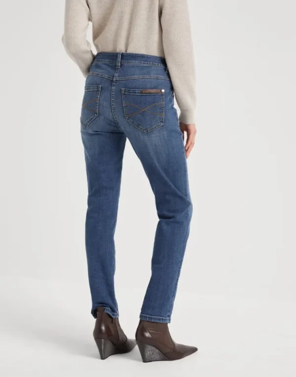 Brunello Cucinelli Hose in Slim Fit aus Stretchdenim mit Shiny Leather Tab | Damen Denim