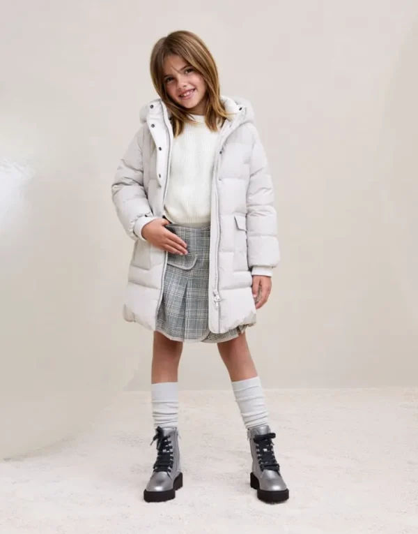 Brunello Cucinelli Lange Daunenjacke aus wasserabweisendem Taft mit Monili und abnehmbarer Kapuze aus Kaschmir-Shearling | Kinder Mäntel & Jacken