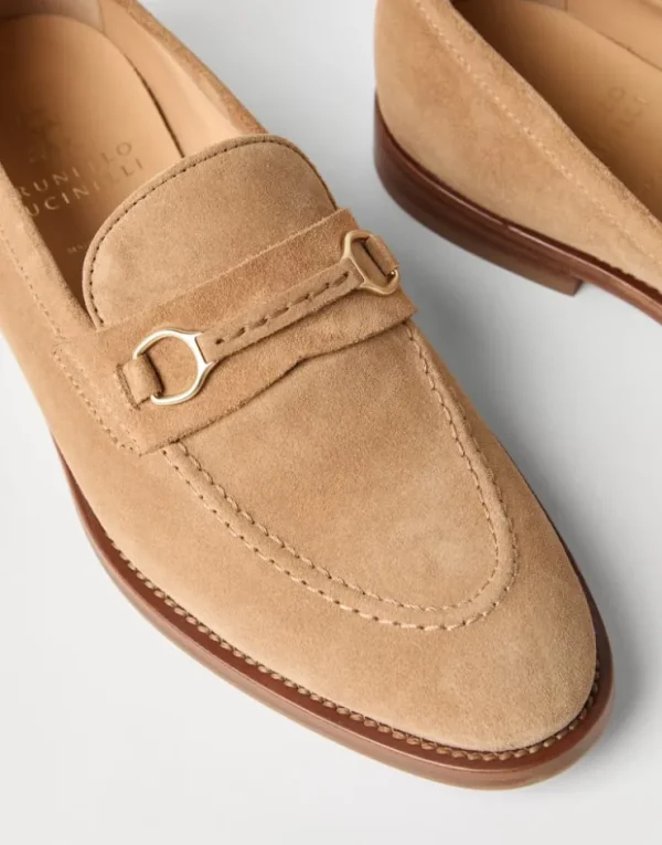 Brunello Cucinelli Loafers aus Veloursleder mit Spangendetail | Herren Mokassins