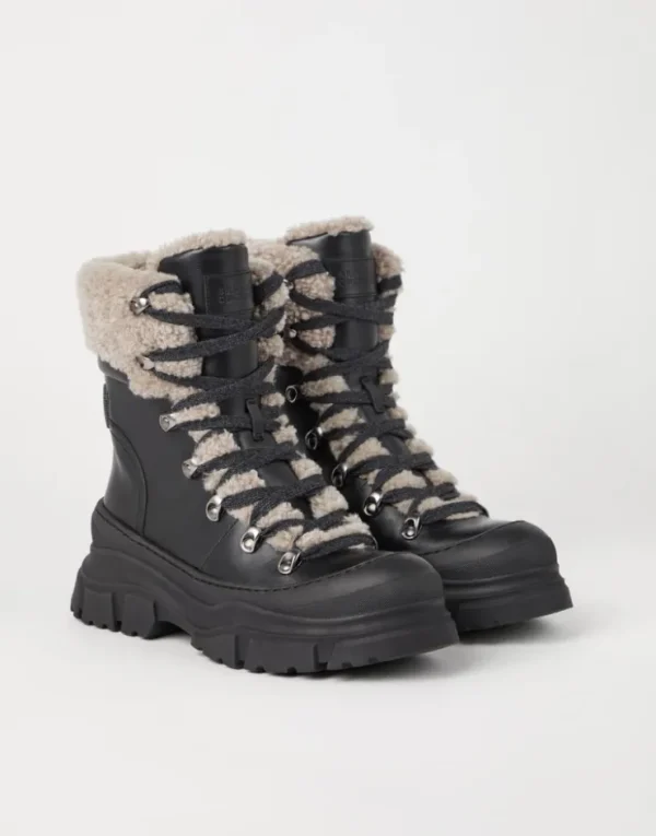 Brunello Cucinelli Mountain-Boots aus mattem Kalbsleder und Shearling mit Shiny Detail | Damen Stiefel