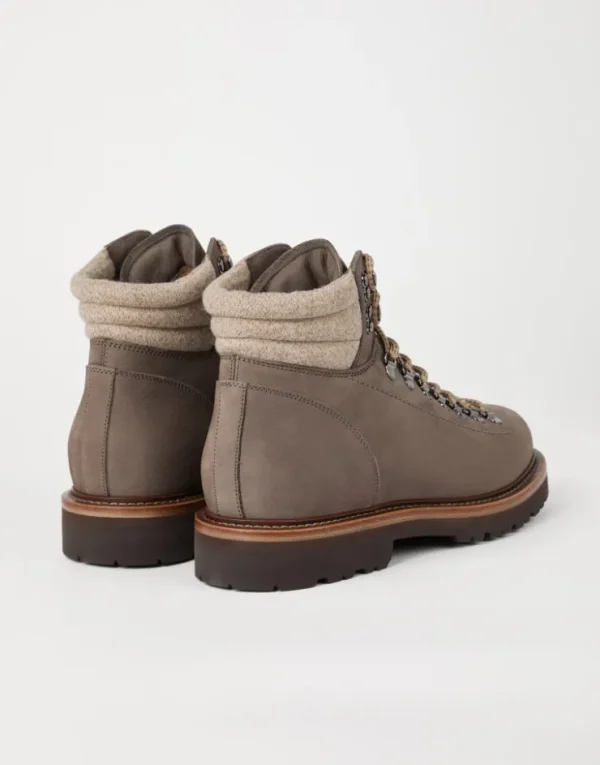 Brunello Cucinelli Mountain-Boots aus Nubukleder mit Besatz aus Wollköper | Herren Boots