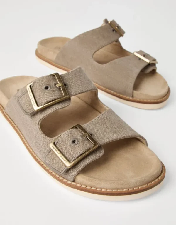 Brunello Cucinelli Pantoletten aus Délavé-Canvas und Veloursleder mit Schließen | Herren Pantoletten & Flipflops