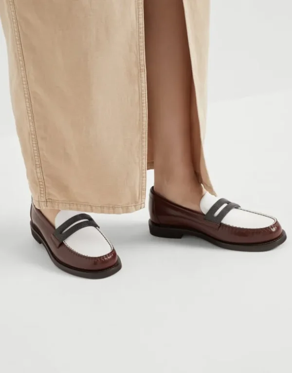 Brunello Cucinelli Penny-Loafers aus Minimal-Kalbsleder mit Precious Clamp | Damen Loafers & Flache Schuhe