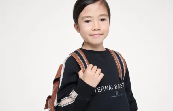 Brunello Cucinelli Pullover aus doppeltem Sweatstoff in Baumwolle, Kaschmir und Seide mit Print und Besatz aus Rips | Kinder Travelwear