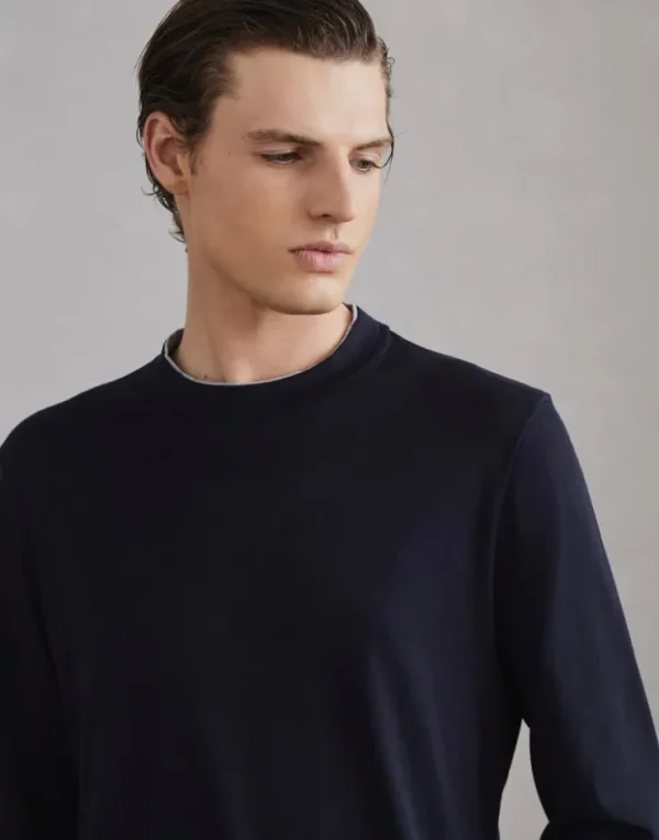 Brunello Cucinelli T-Shirt aus leichtem Jersey in Seide und Baumwolle mit Rundhalsausschnitt, langen Ärmeln und Kontrastdetail | Herren T-shirts & Poloshirts