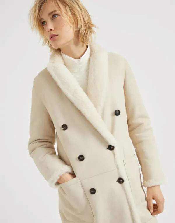 Brunello Cucinelli Wendemantel aus Shearling mit „Precious Patch“ | Damen Mäntel & Jacken