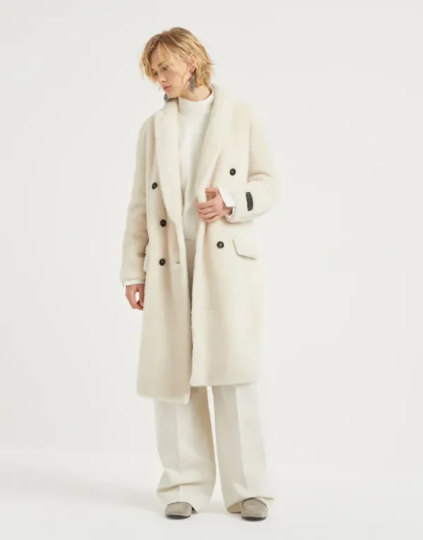 Brunello Cucinelli Wendemantel aus Shearling mit „Precious Patch“ | Damen Mäntel & Jacken